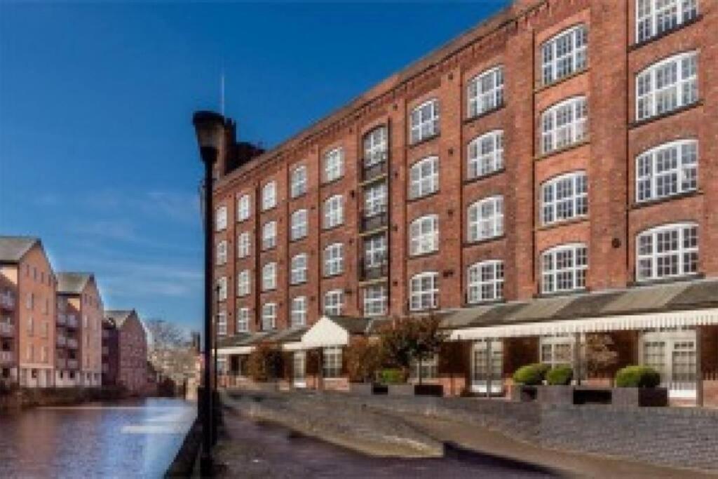 21 The Cocoa Suites York Exterior photo